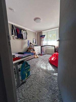 Kinderzimmer 2a.jpeg