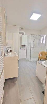 saniertes Badezimmer