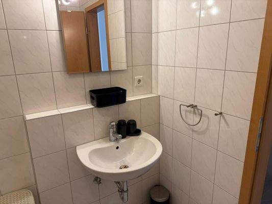 Wohnung mieten auf Zeit in Stuttgart Vaihingen Kurzzeitmiete bei urbanbnb  12.jpg