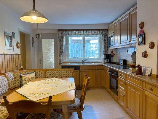 gemütliche Wohnküche im Erdgeschoss