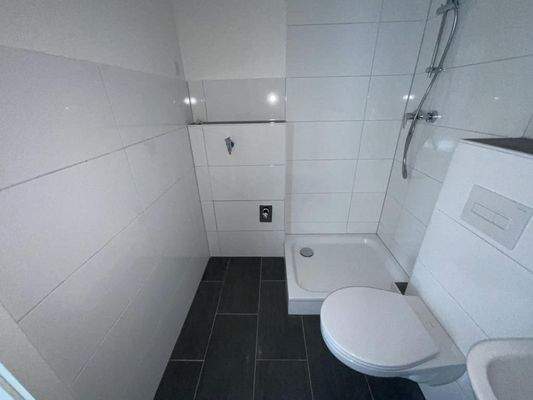 Muster Badezimmer Ansicht 2