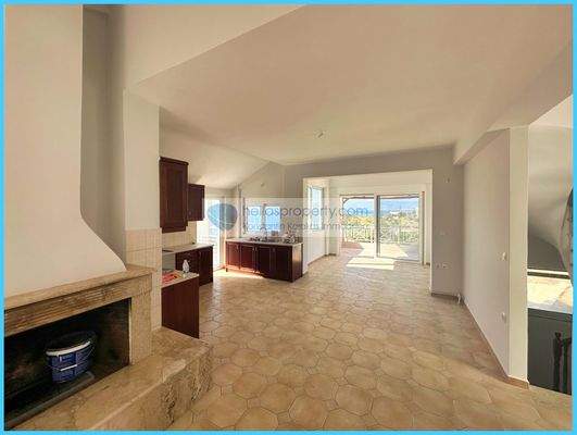 b5b382eacfb840eb8fe087c27b2cf340-original