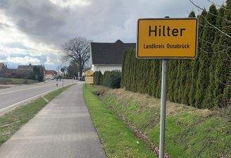 Hilter Ortseingangsschild