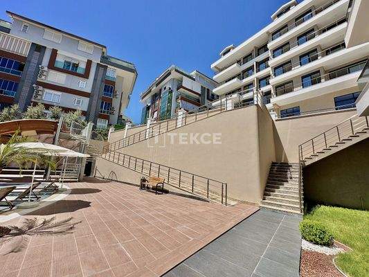 Stylish Flats in a Complex with Pool and Parking in Alanya