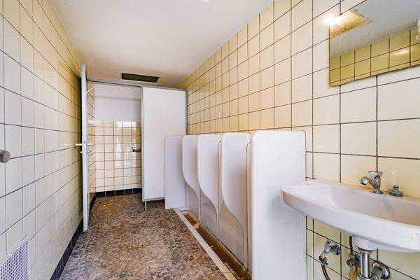 Toilettenanlage Herren