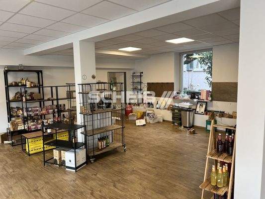 abgehängte Decke mit LED Beleuchtung