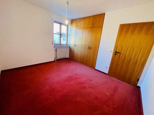 Schlafzimmer mit Einbauschrank