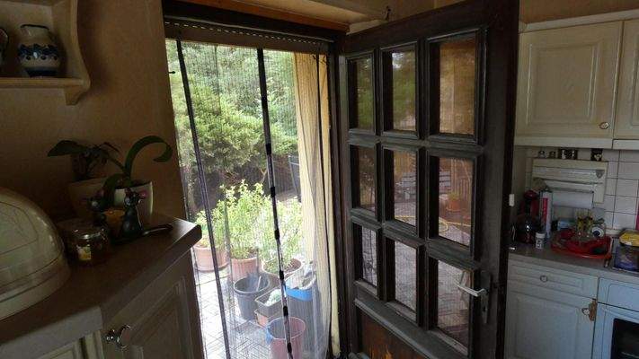 Küche - Bild 3 - Austritt zur Gartenterrasse