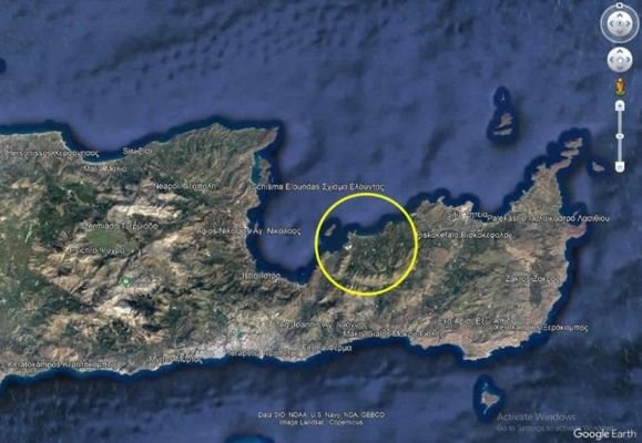 Kreta, Mochlos: Erhöhtes Baugrundstück mit Meerbli