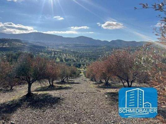 Kreta, Sivas: Grundstück am Ortsrand mit 360-Grad-Aussicht zu verkaufen