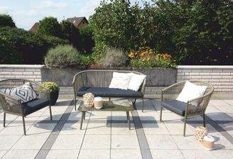 Große Südwest-Terrasse