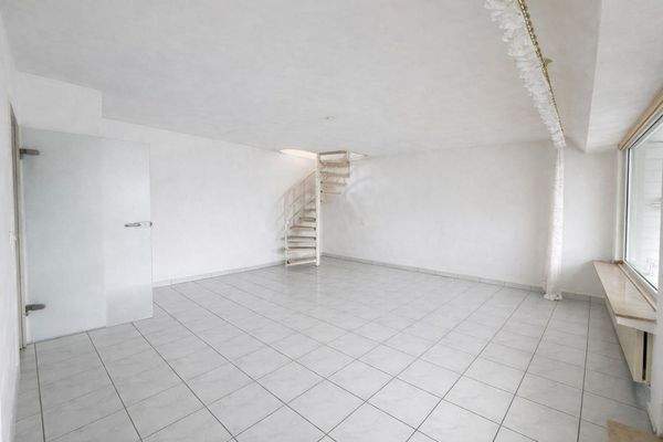 Wohnzimmer Ansicht III