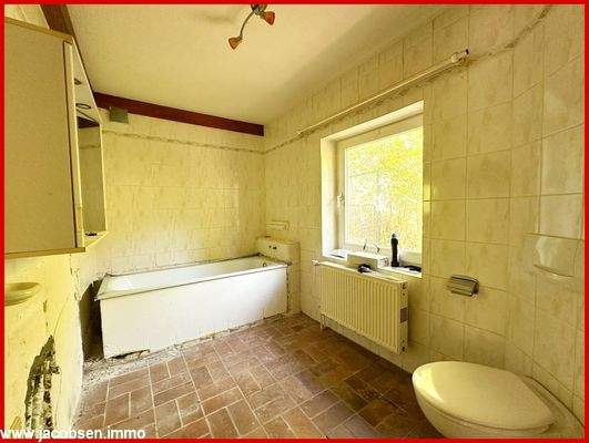Nebengebäude Erdgeschoss Bad