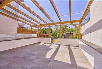 überdachte Terrasse