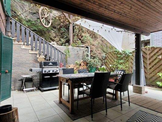 überdachte Terrasse