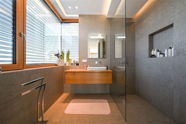 Badezimmer Kind 2 OG