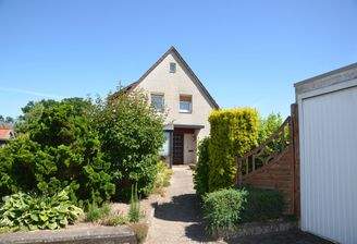 Gebäude Ansicht.JPG