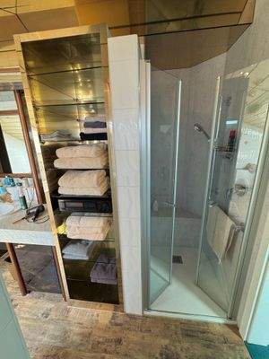 Hauptbad (vorderer Bereich)