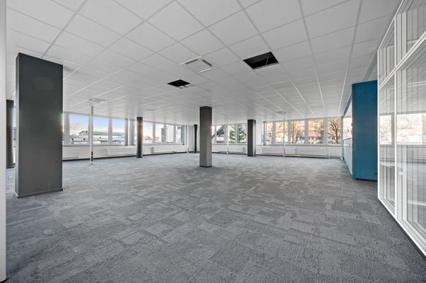 Moderne, helle Büroräume
