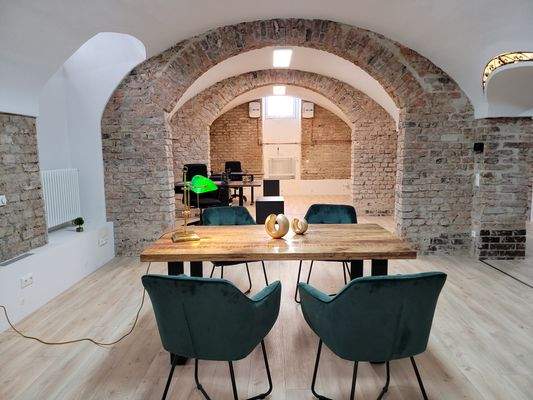  Extravagant - Open-Space-Office - kreativ und produktiv arbeiten.jpg