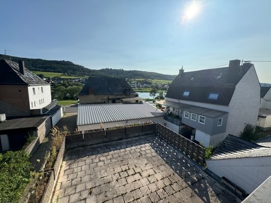 Terrasse mit Moselblick
