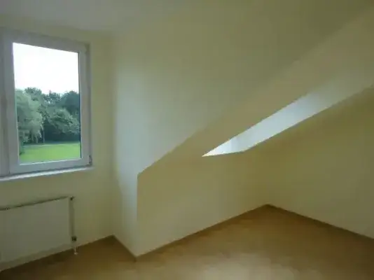 kleines Zimmer_Büro-Gäste.webp