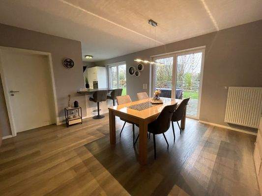 Wohn-Ess-Bereich Bild 2