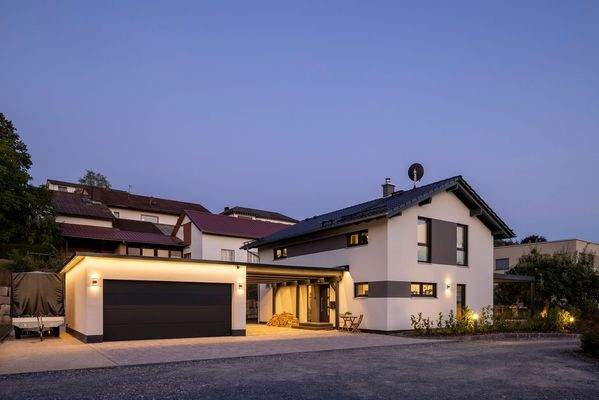 Doppelgarage- Carport 