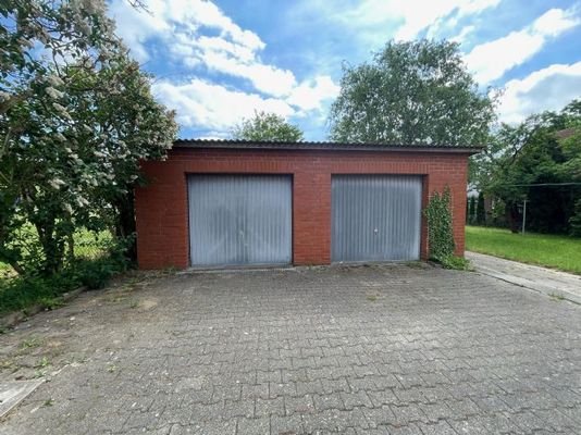 Doppelgarage