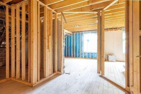 Flur mit Zugang zu den Kinderzimmern