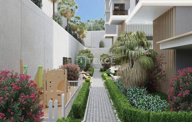 Stylish Real Estate 800 M from the Sea in Mahmutlar Alanya