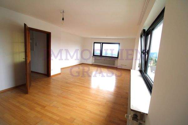 Großes Schlafzimmer