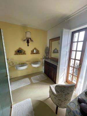 Badezimmer Hauptschlafzimmer