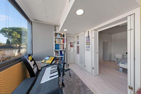 Arbeitszimmer im ersten Stock
