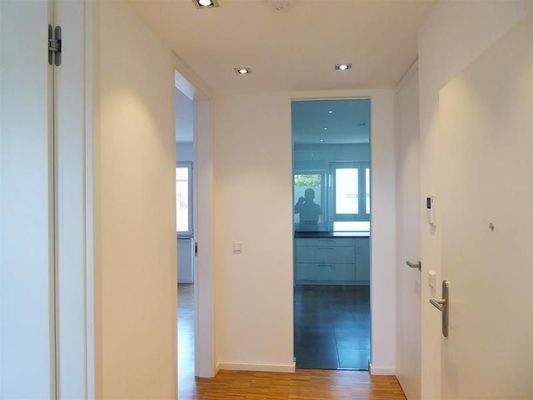 Glastrennwand z. Küche