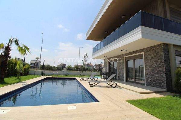 Duplex Villas with Private Pools in Belek Kadriye