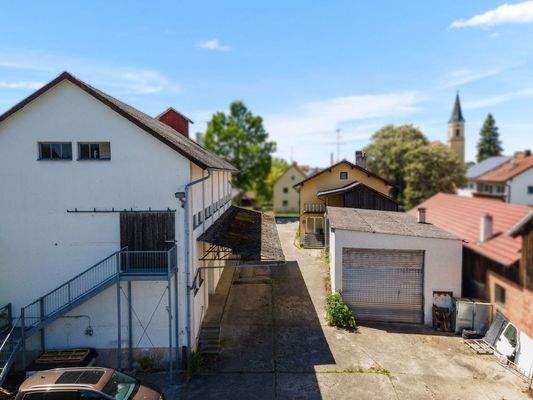 Halle 2 und Werkstatt