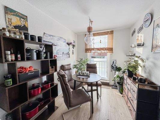 Küche mit Essbereich Obergeschoss links