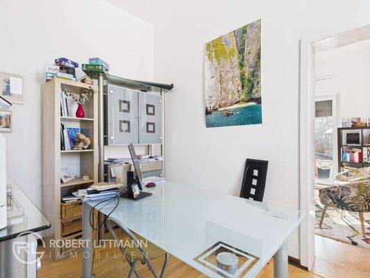 Obere Wohnung - Büro