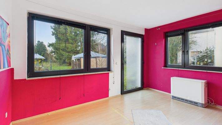 Zimmer 4 Erdgeschoss mit Zugang zum Garten