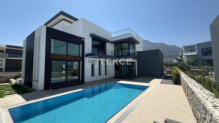 Detached Villas in Advanced Complex in North Cyprus Girne
