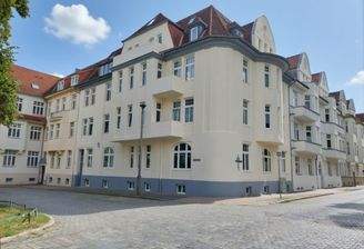Ansicht vom Demmlerplatz - Mehrfamilienhaus
