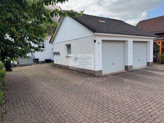 IMG_3286 Garagen schräg