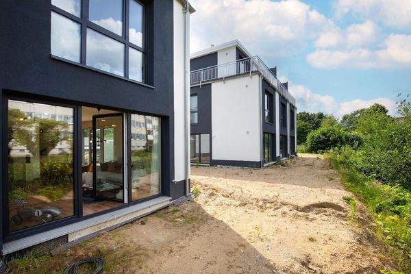 Aufbau Terrassen zum Fleet.jpg