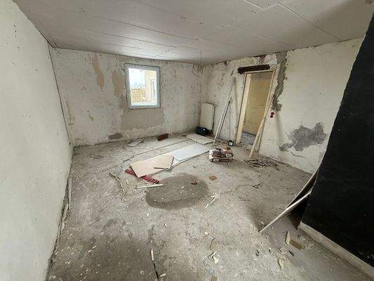 Sanierung begonnen- Kinderzimmer