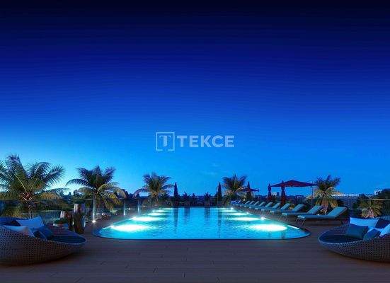 Apartments in a Sea-View Complex with Security in İzmir Konak