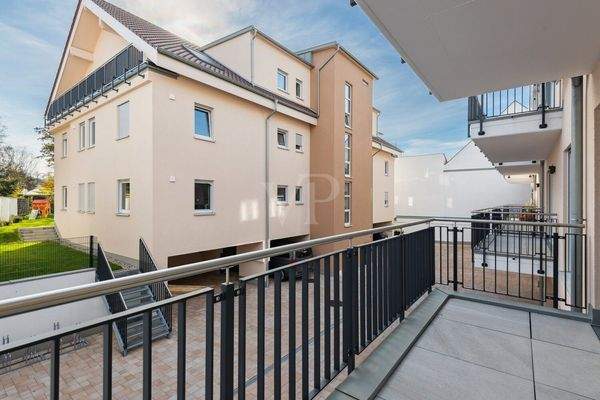 südlich ausgerichteter Balkon