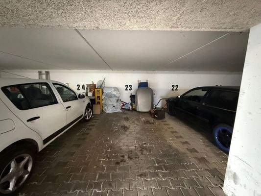 Tiefgaragenstellplatz