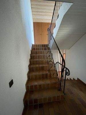 Treppenhaus zum Dachgeschoss