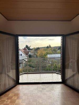 Schlafzimmer im Dachgeschoss mit Balkon (Erker)